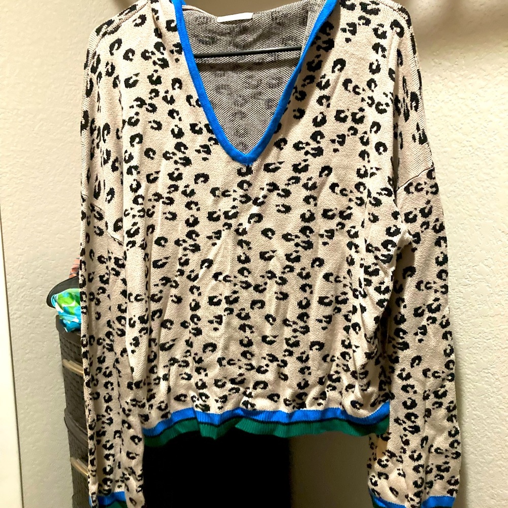Cheetah Crop-top Hoodie